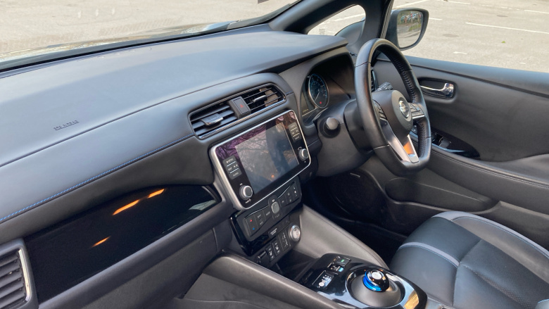 Nissan LEAF 160kW e+ Tekna 62kWh 5dr Auto Electric Hatchback